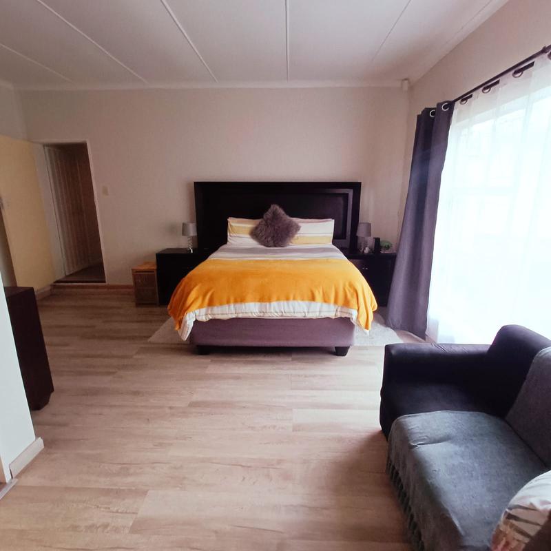 5 Bedroom Property for Sale in Bergsig Eastern Cape